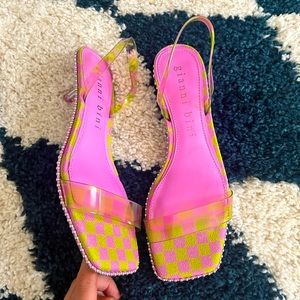 NWT GIANNI BINI PINK AND GREEN CHECKERED KITTEN HEELS SZ 7